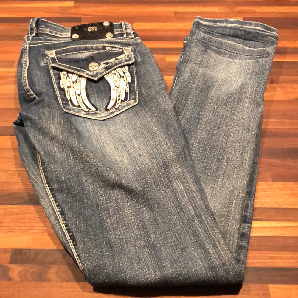 Signature straightening Miss Me Jeans